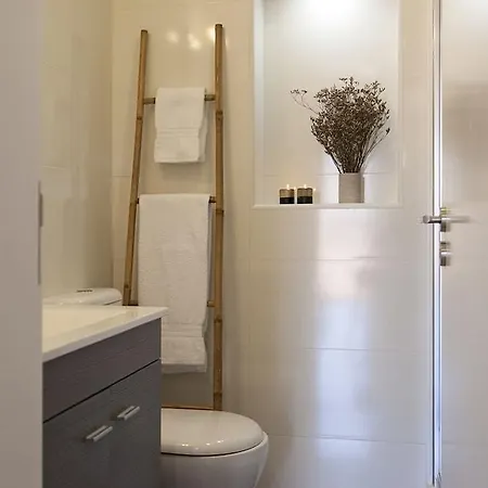 Bairro Alto Studio Apartments - By Lu Holidays Lisboa Exterior foto